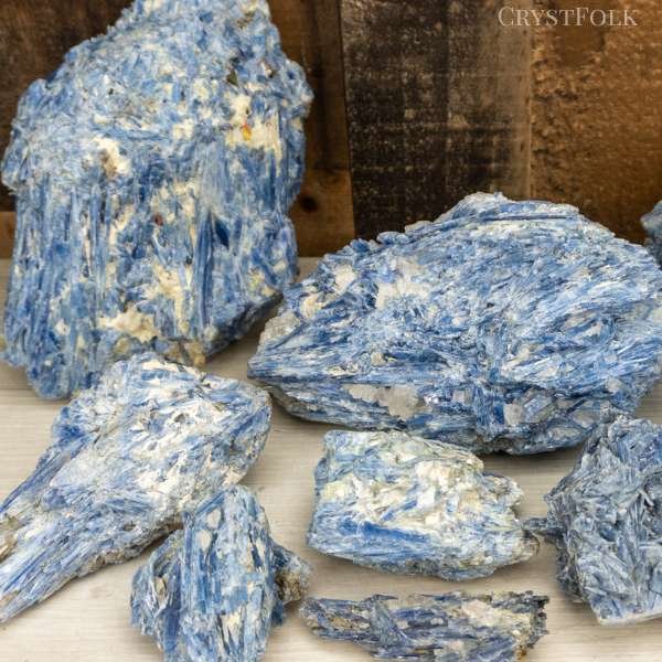 blue kyanite crystal meaning