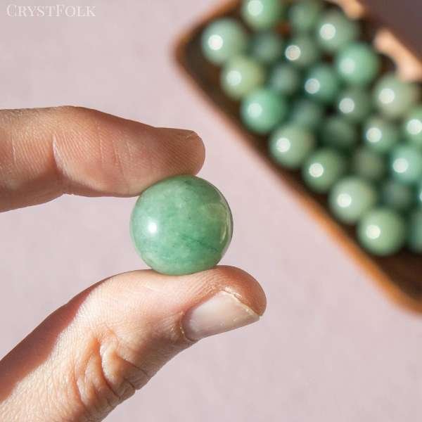 green aventurine crystal meaning