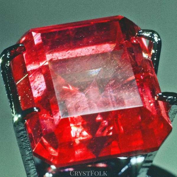 rhodochrosite crystal meaning