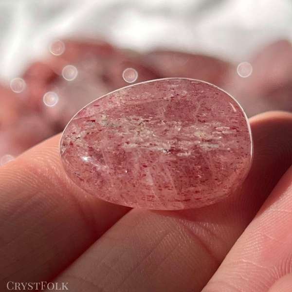 strawberry quartz crystal meaning