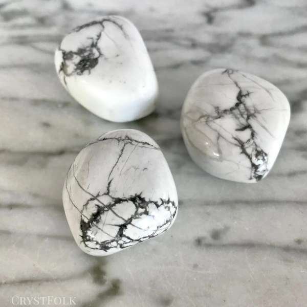 white howlite crystal meaning